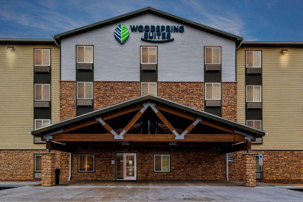 Woodspring Suites Harrisburg Linglestown Exterior photo